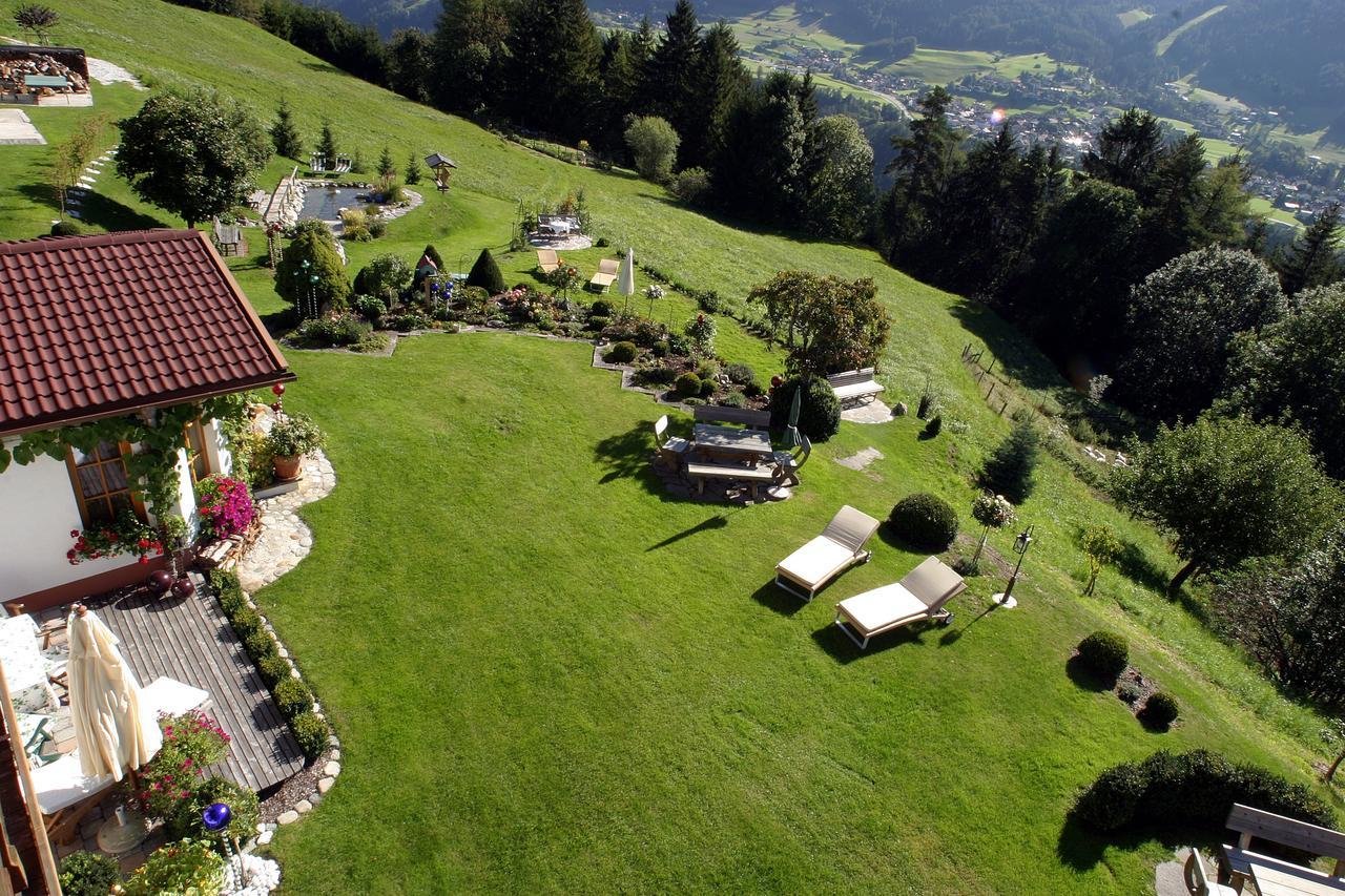 Landgut Thalerhof Hotel Telfes im Stubai Exterior photo